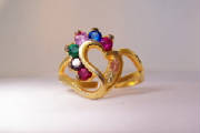 Landstroms 6-stone family heart ring_592.jpg